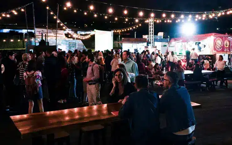 Trabaja con nosotros